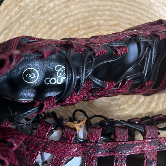 Club Couture Burgundy Animal Print Lace Up Gladiator Peep Toe Heel Size 8 - Picture 15 of 15
